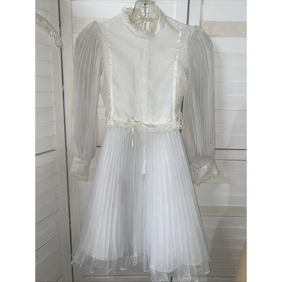 Vintage 70s Girl’s White Ruffle Chiffon Sunday Best Dress Made in USA Union 12 - Picture 1 of 7